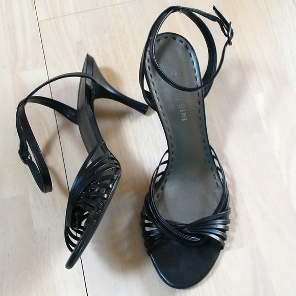 Gianni Bini Heeled Sandals - Picture 1 of 9